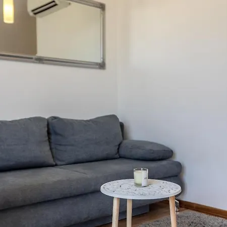 Apartamento Karoglan *